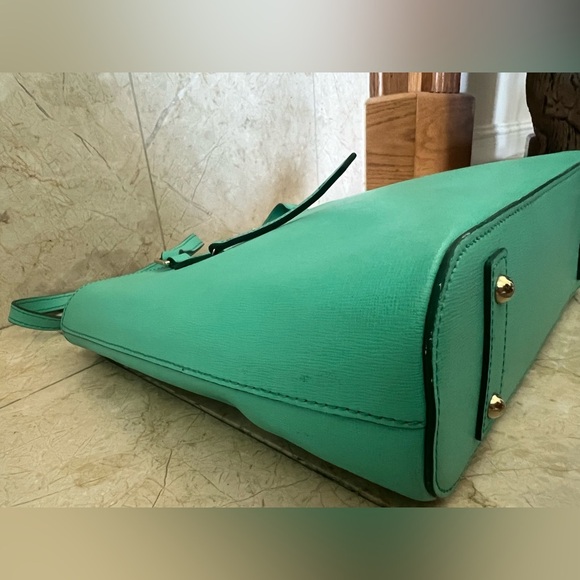 Dooney & Bourke Tote Bag - Picture 9 of 17